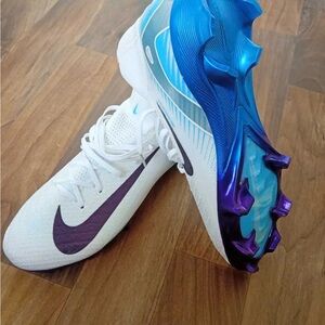 Nike White and Purple Cleats with Blue Sole